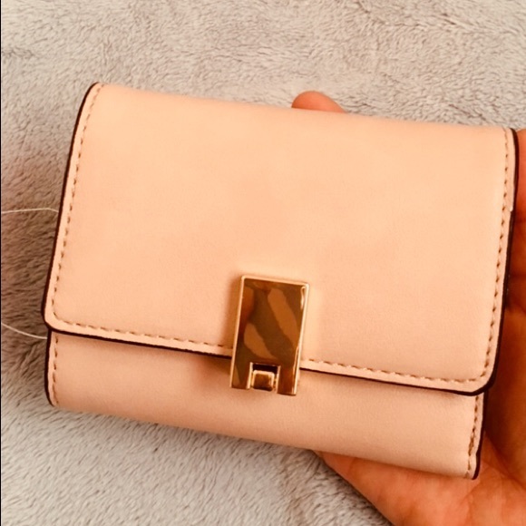 Nine West Handbags - Nine West Wallet Cashmere